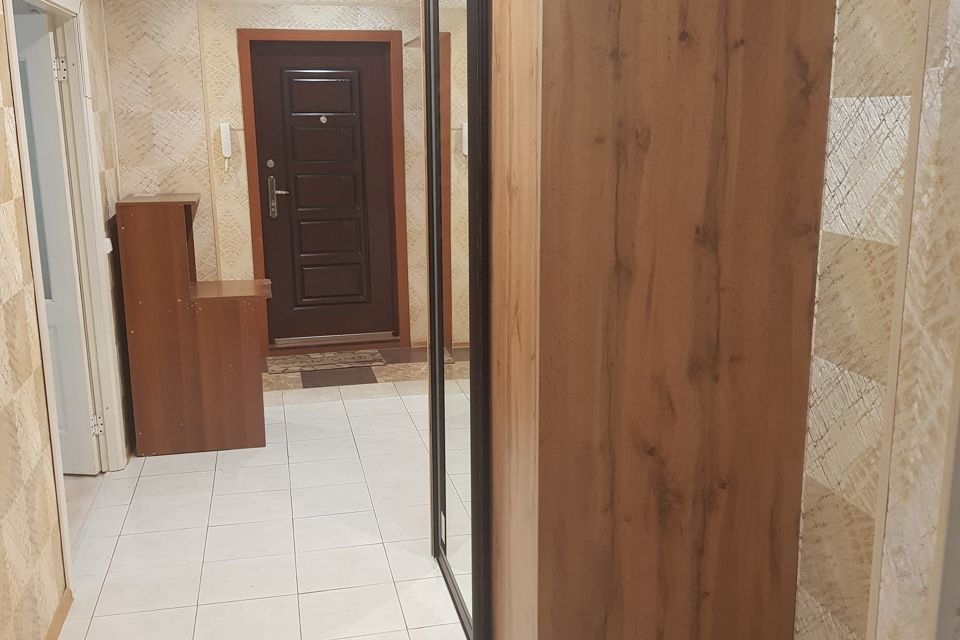 Сдаётся 3-комнатная квартира, 70.4 м²