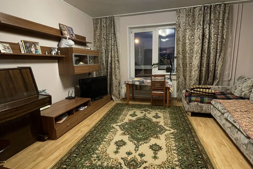 Продаётся 4-комнатная квартира, 82.8 м²