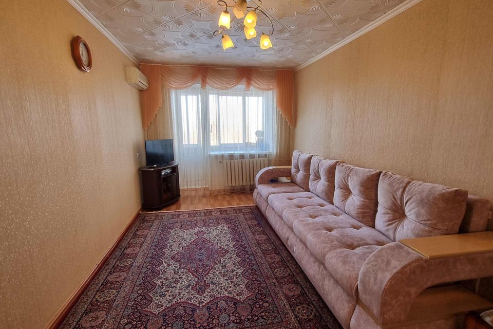 Продаётся 3-комнатная квартира, 57.7 м²