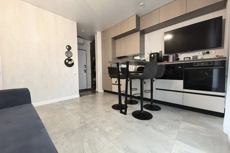 Продаётся 1-комнатная квартира, 36.8 м²