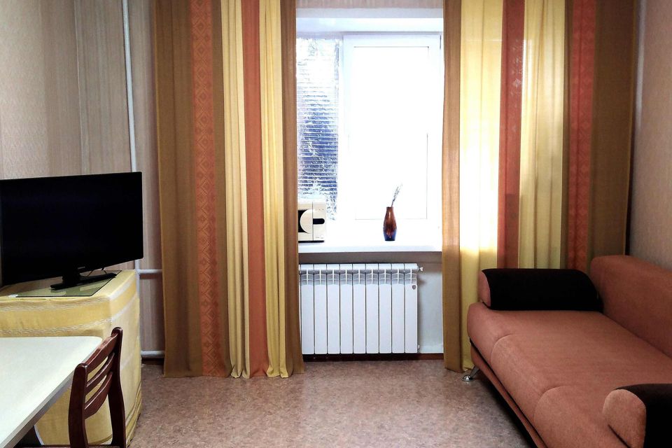Продаётся комната в 1-комн. квартире, 17.3 м²