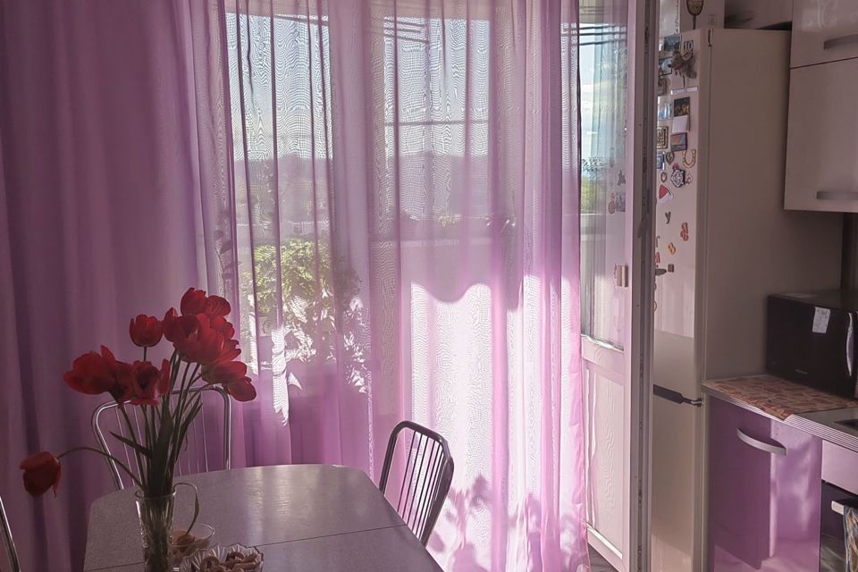 Продаётся 2-комнатная квартира, 56.9 м²