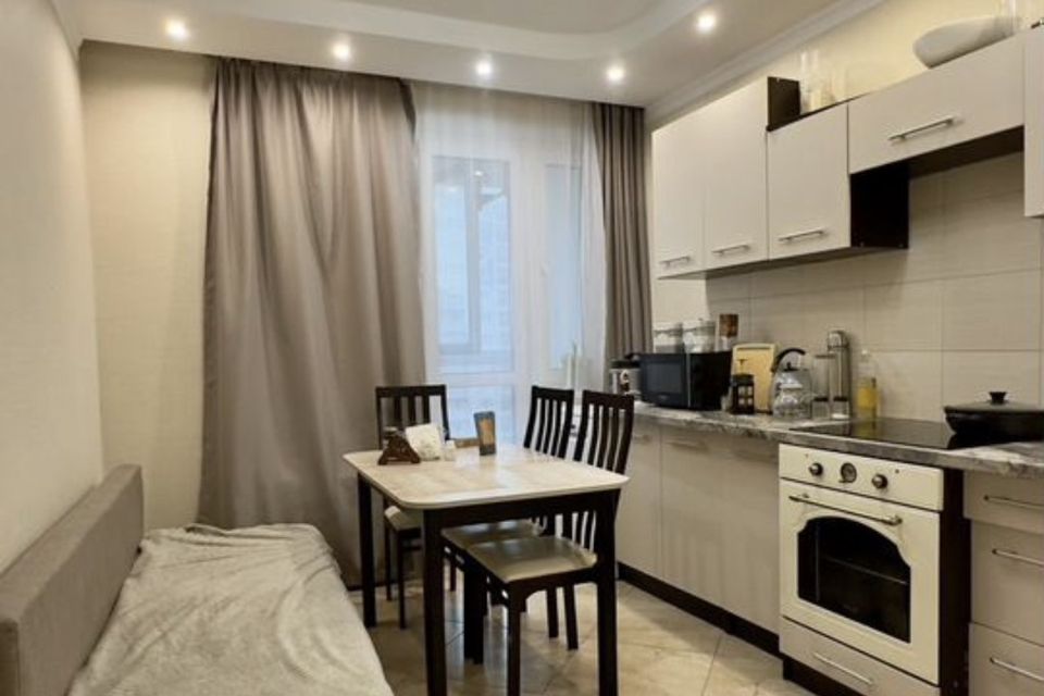 Продаётся 1-комнатная квартира, 44.2 м²