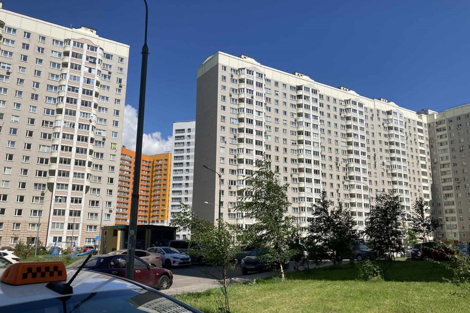 Продаётся 2-комнатная квартира, 57.48 м²