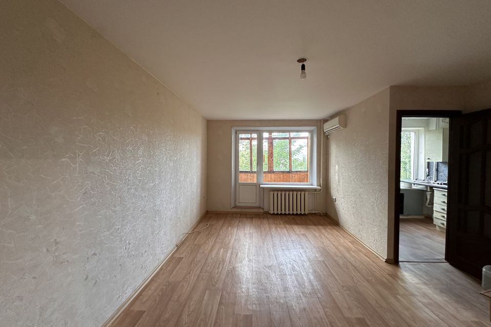 Продаётся 3-комнатная квартира, 58.4 м²