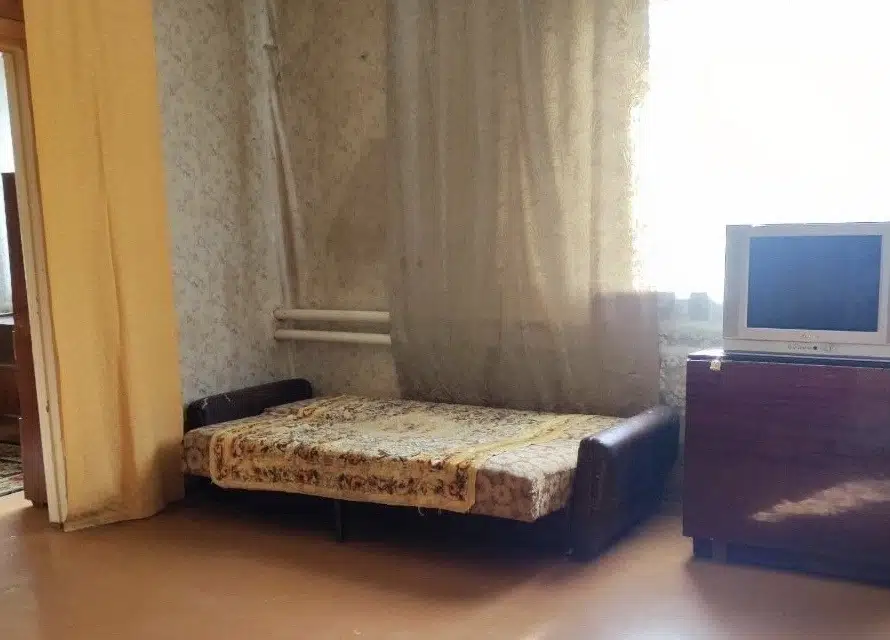 Продаётся 4-комнатная квартира, 63 м²