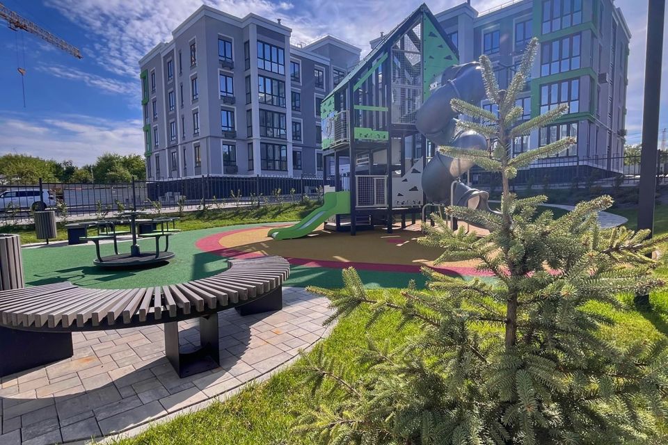 Продаётся 2-комнатная квартира, 61.6 м²