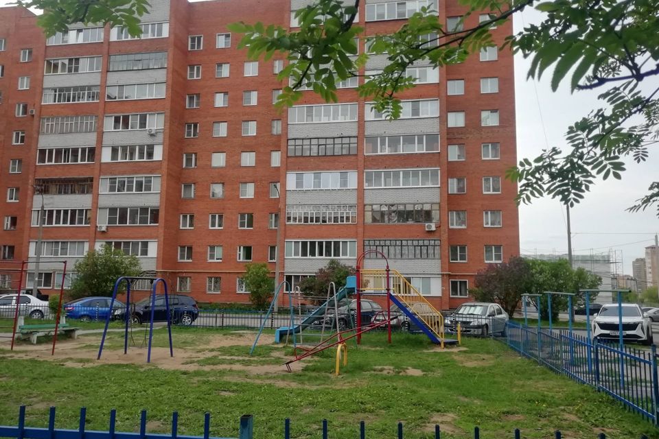 Продаётся 3-комнатная квартира, 63.5 м²