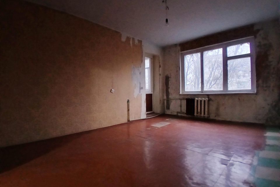 Продаётся 3-комнатная квартира, 70.32 м²