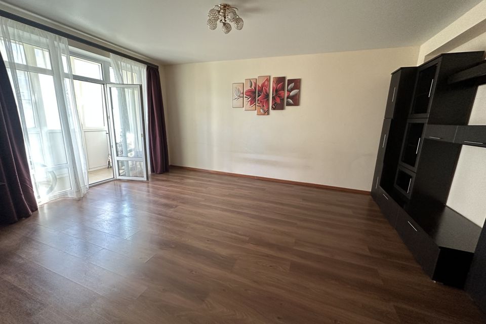 Продаётся 1-комнатная квартира, 45.5 м²