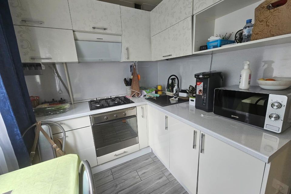Продаётся 3-комнатная квартира, 60.2 м²