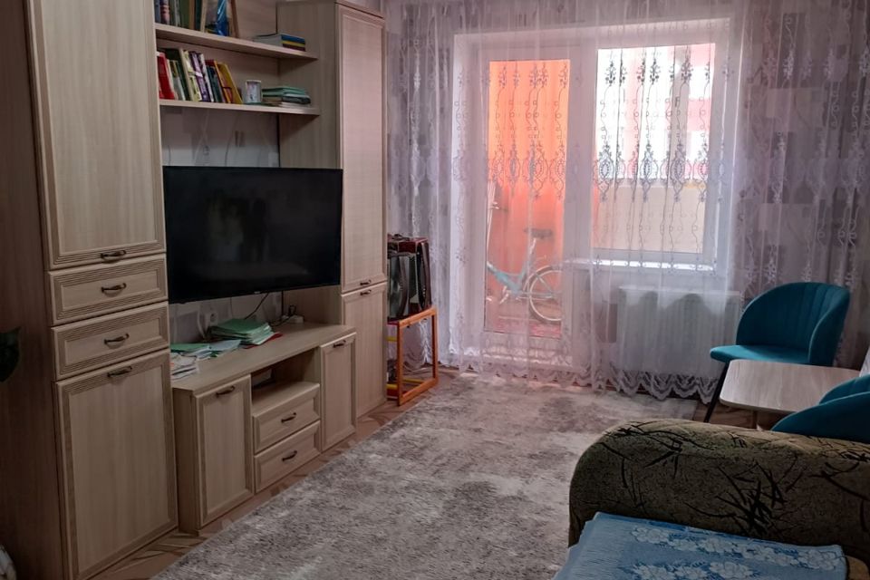 Продаётся 1-комнатная квартира, 41 м²