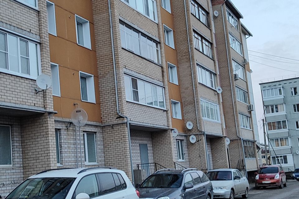 Продаётся 2-комнатная квартира, 49.2 м²