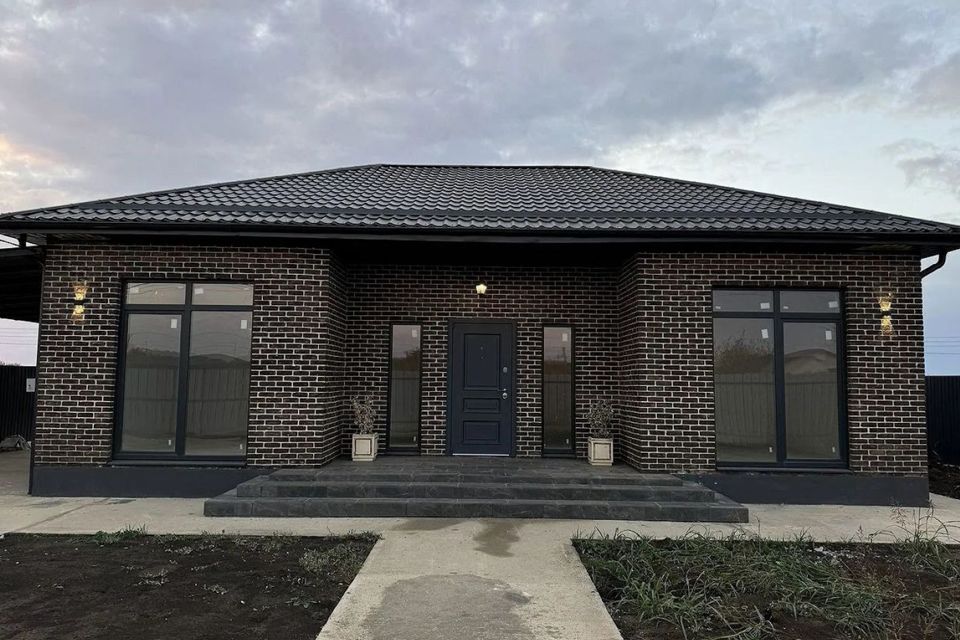 Продаётся 1-этажный дом, 105 м²