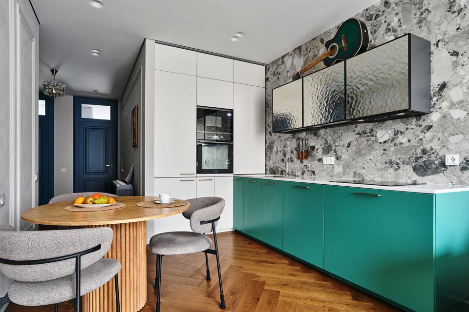 Продаётся 2-комнатная квартира, 70.9 м²