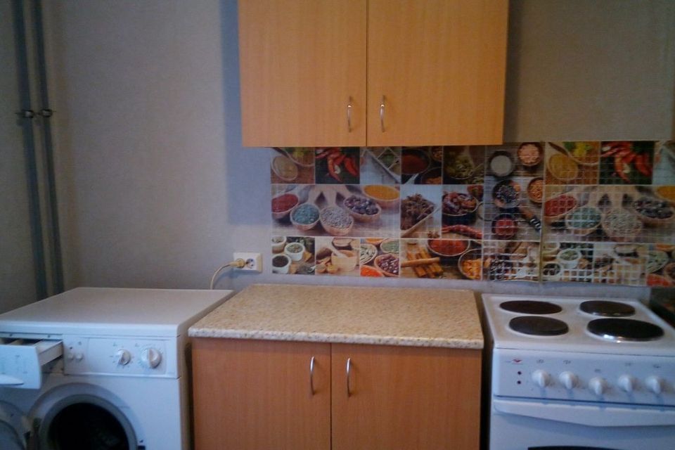 Сдаётся 1-комнатная квартира, 33 м²