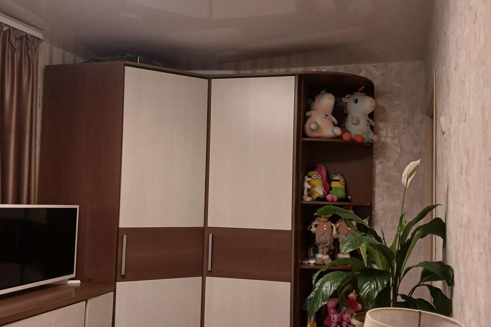 Продаётся 3-комнатная квартира, 50.8 м²