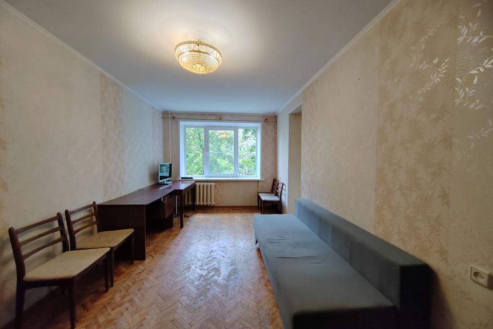 Продаётся 3-комнатная квартира, 54.5 м²