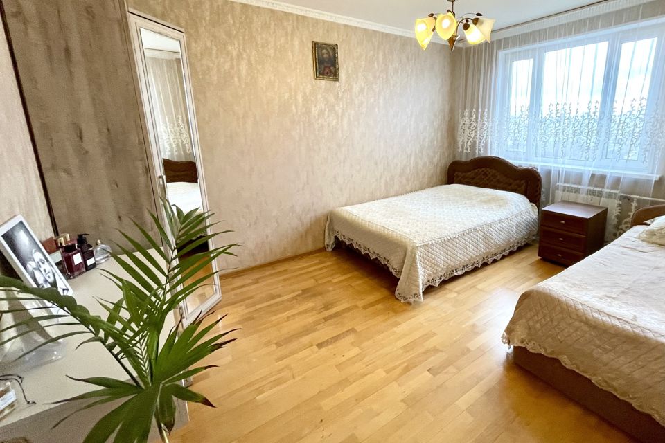 Продаётся 2-комнатная квартира, 60 м²