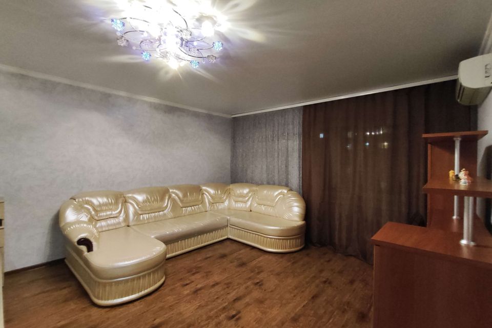 Сдаётся 1-комнатная квартира, 48.9 м²