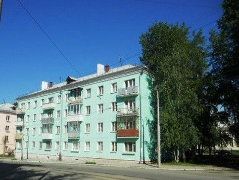 Продаётся 3-комнатная квартира, 57 м²