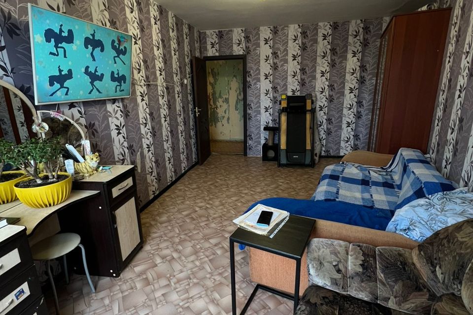 Продаётся 3-комнатная квартира, 63.5 м²