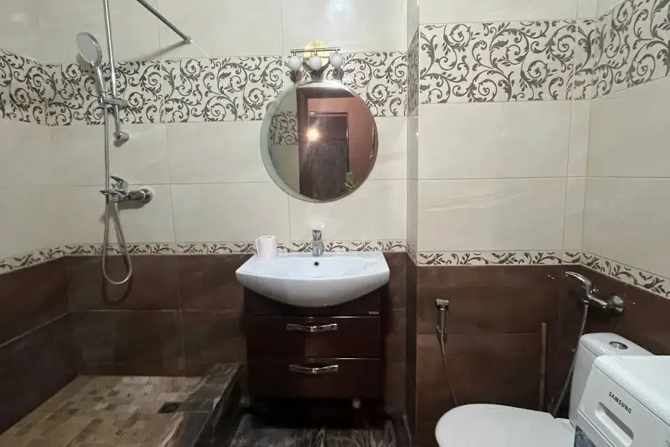 Продаётся 2-комнатная квартира, 57 м²