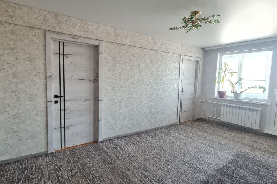 Продаётся 3-комнатная квартира, 49 м²