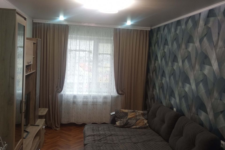 Продаётся 2-комнатная квартира, 42.1 м²
