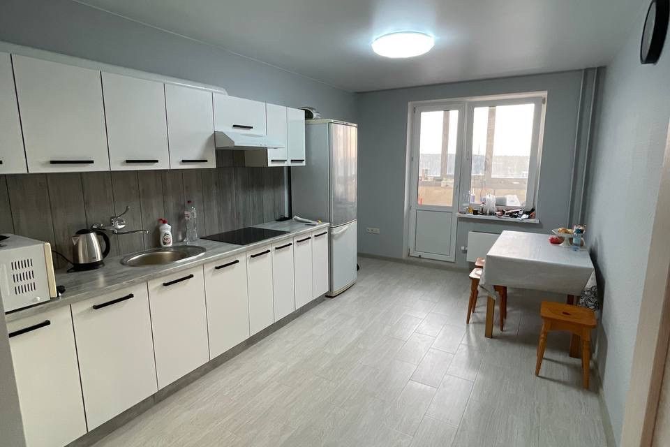 Сдаётся 2-комнатная квартира, 61.6 м²