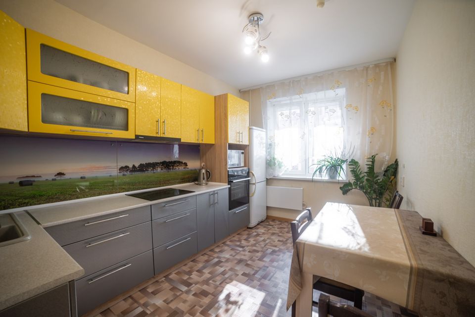 Продаётся 2-комнатная квартира, 63.1 м²