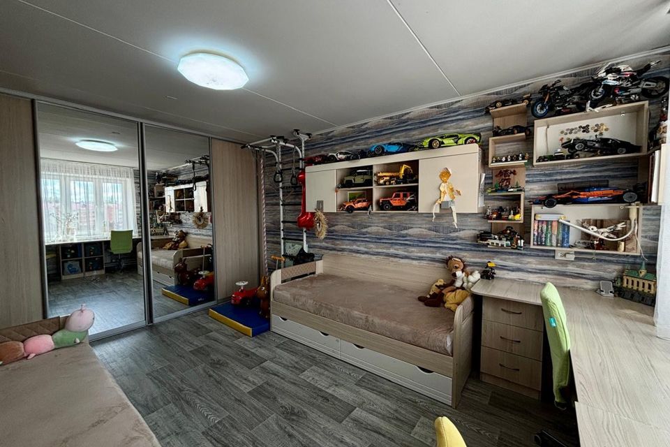 Продаётся 3-комнатная квартира, 76.9 м²