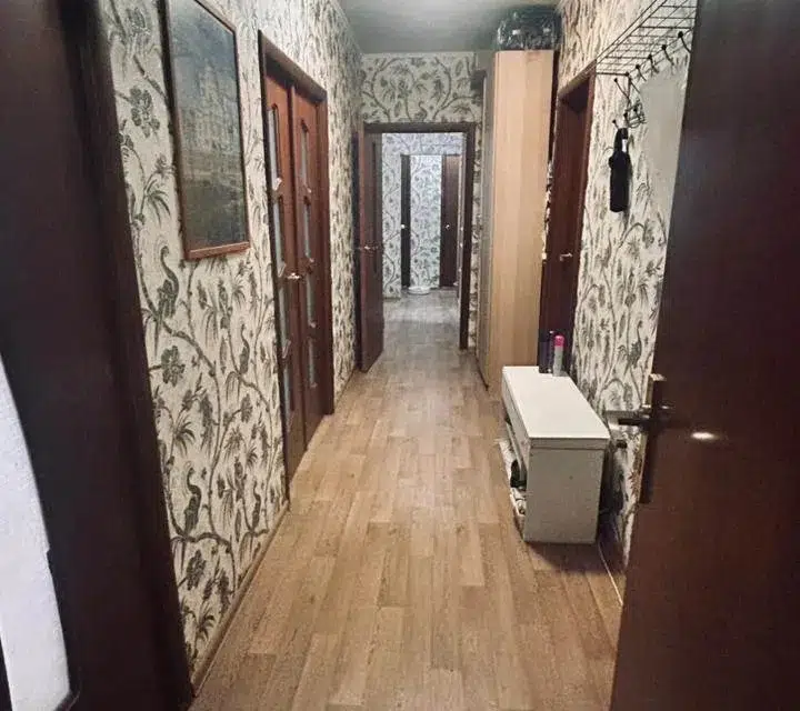 Продаётся 4-комнатная квартира, 84 м²