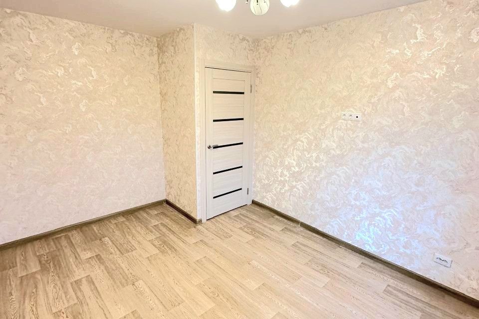 Продаётся 1-комнатная квартира, 32 м²