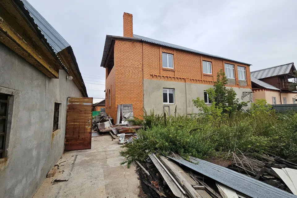 Продаётся 2-этажный дом, 161.8 м²