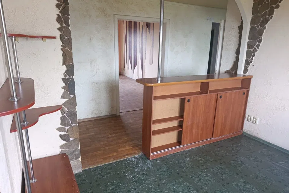 Продаётся 4-комнатная квартира, 82.2 м²