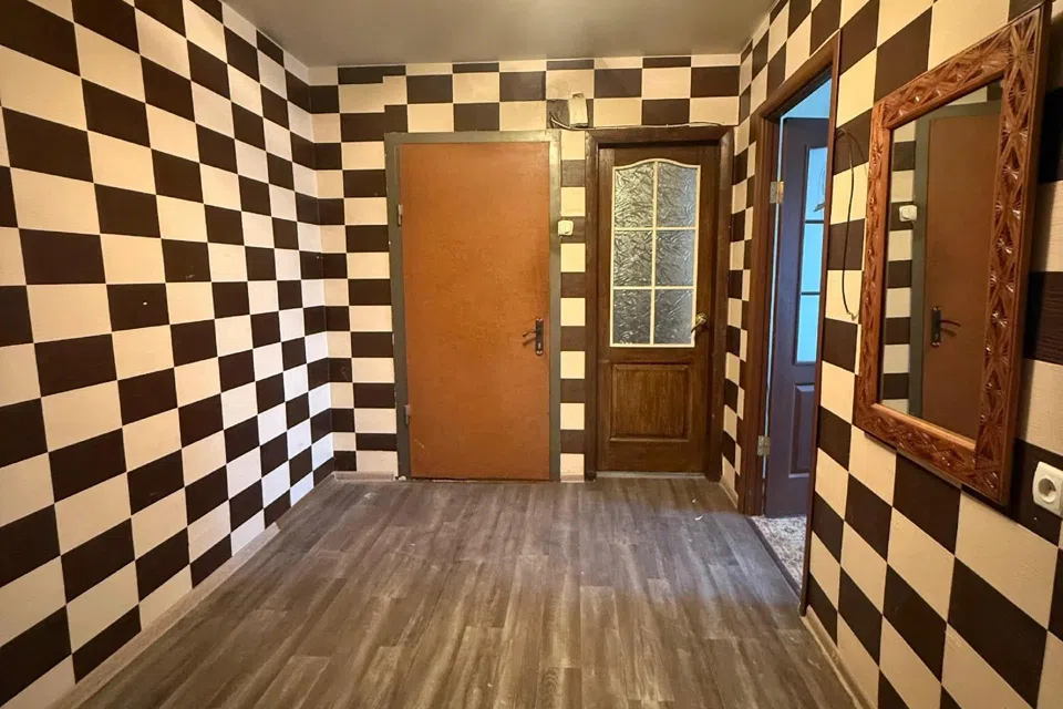Продаётся 3-комнатная квартира, 62.3 м²