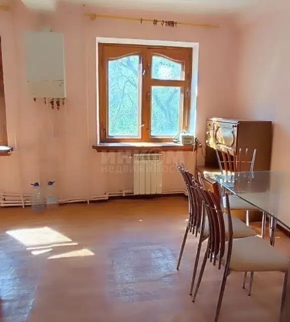 Продаётся 3-комнатная квартира, 58.3 м²