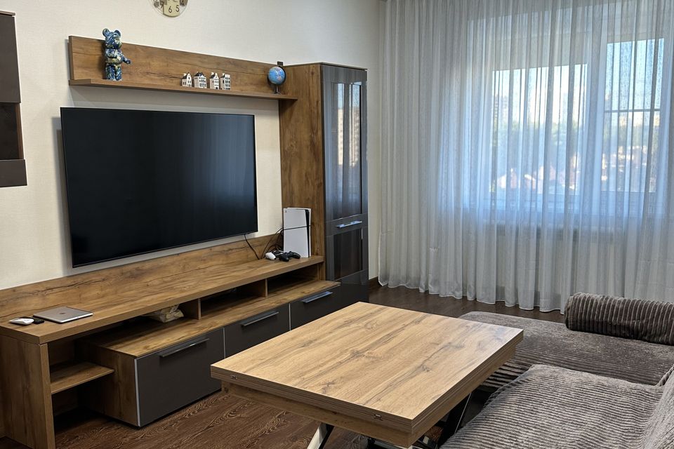 Продаётся 3-комнатная квартира, 84.1 м²