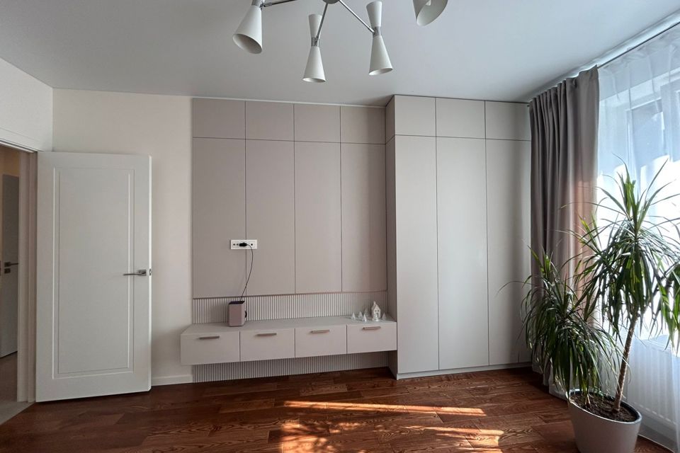 Продаётся 2-комнатная квартира, 57.6 м²