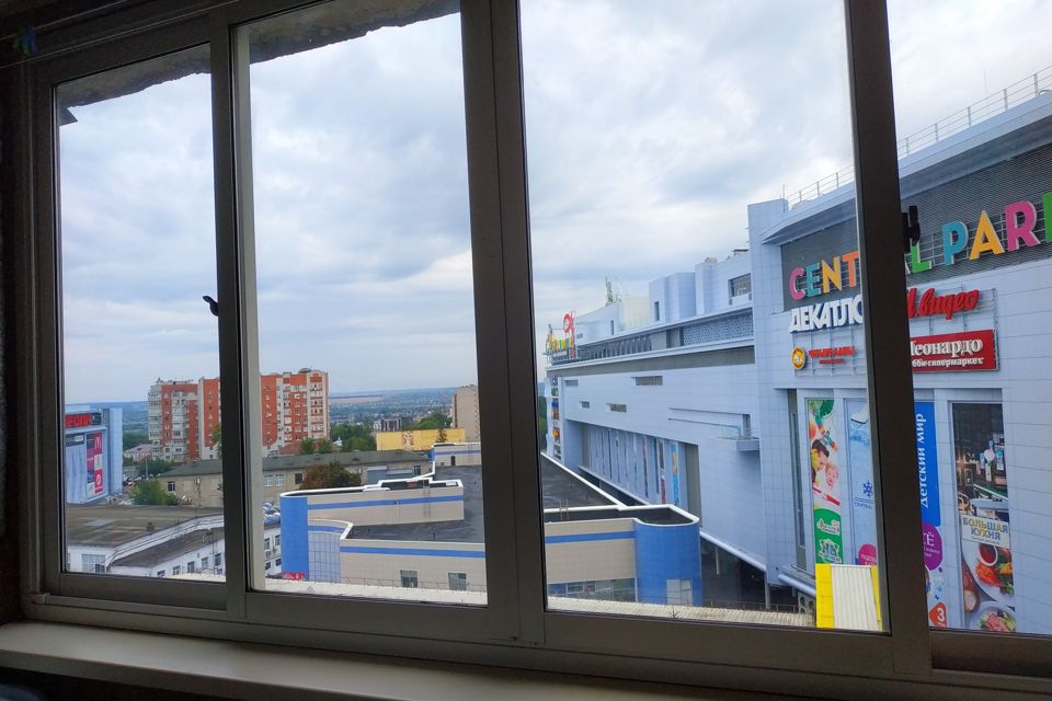 Продаётся 2-комнатная квартира, 52.3 м²