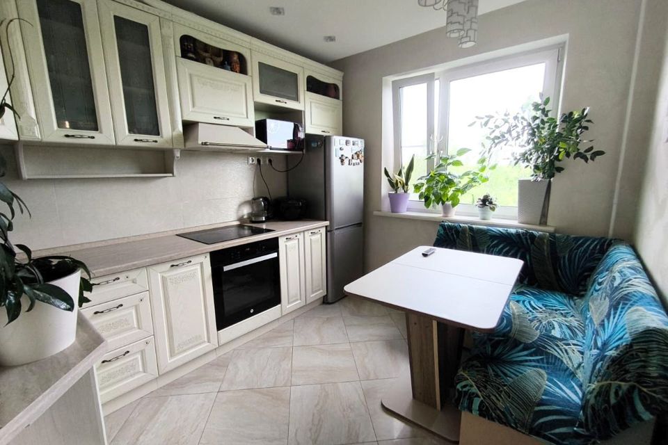Продаётся 2-комнатная квартира, 53.2 м²