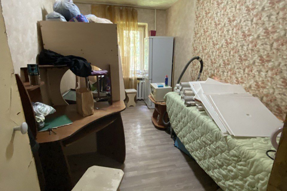 Продаётся комната в 1-комн. квартире, 9.8 м²