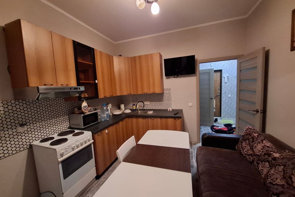 Продаётся 1-комнатная квартира, 38 м²