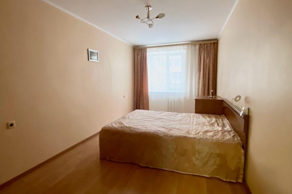 Продаётся 3-комнатная квартира, 56.9 м²
