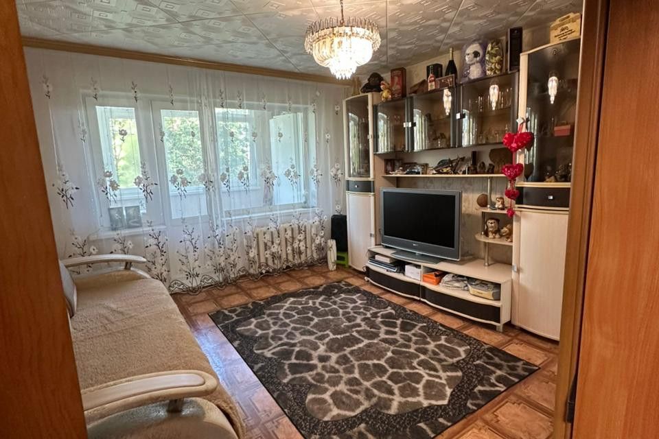 Продаётся 3-комнатная квартира, 58 м²