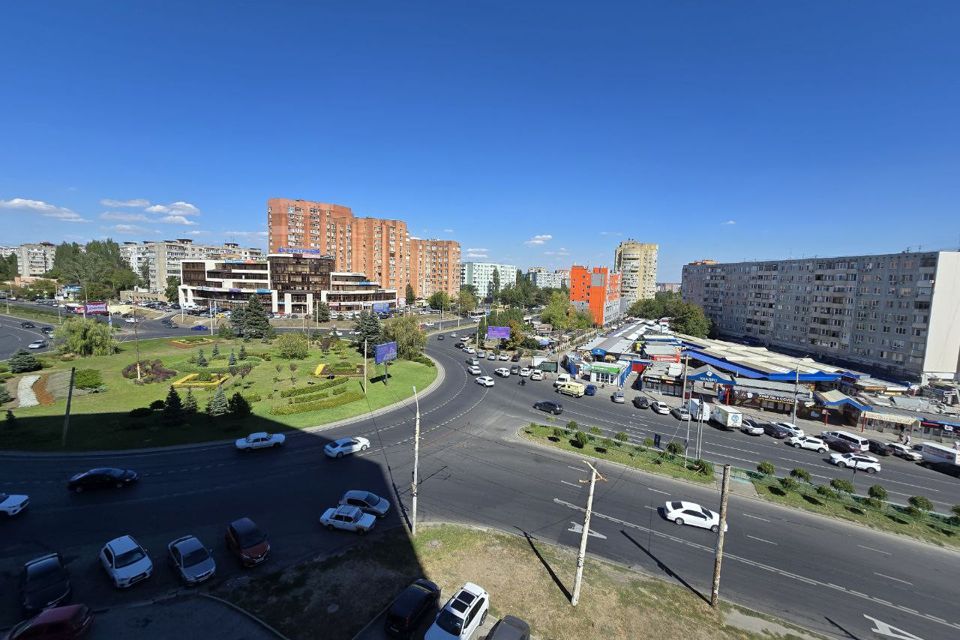 Продаётся 3-комнатная квартира, 133 м²