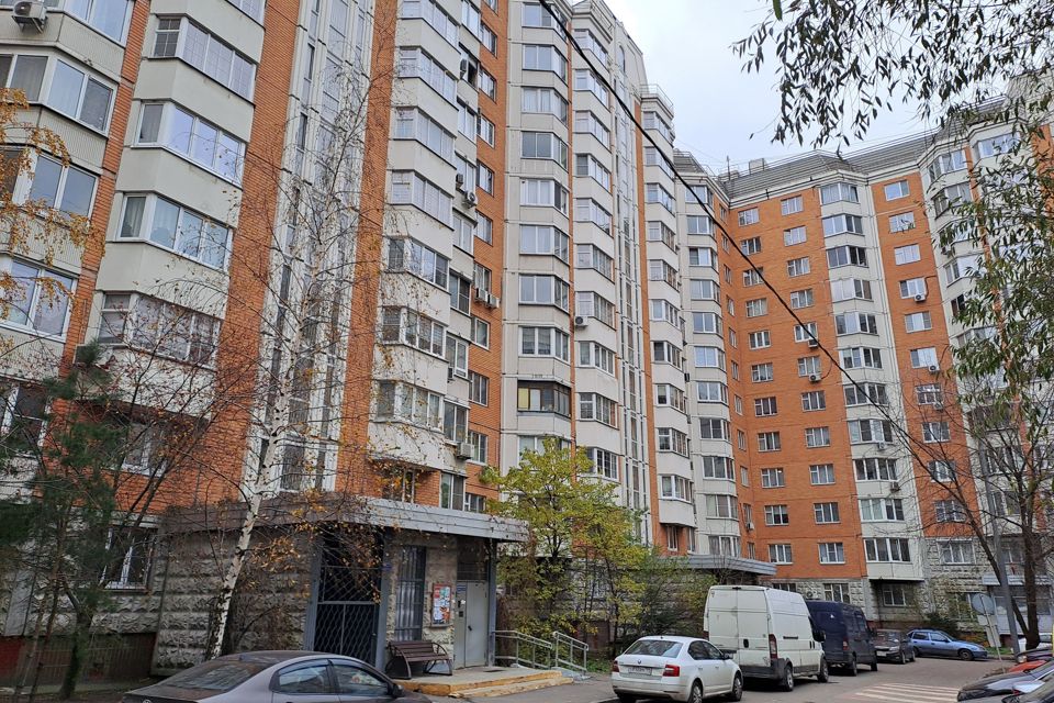 Продаётся 1-комнатная квартира, 37.7 м²