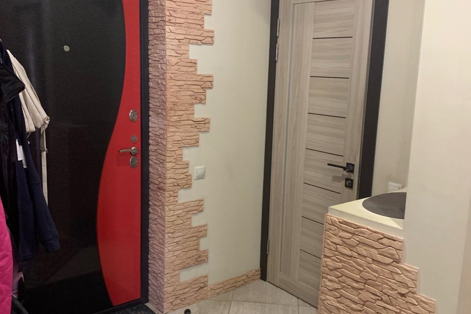 Продаётся 3-комнатная квартира, 66.8 м²