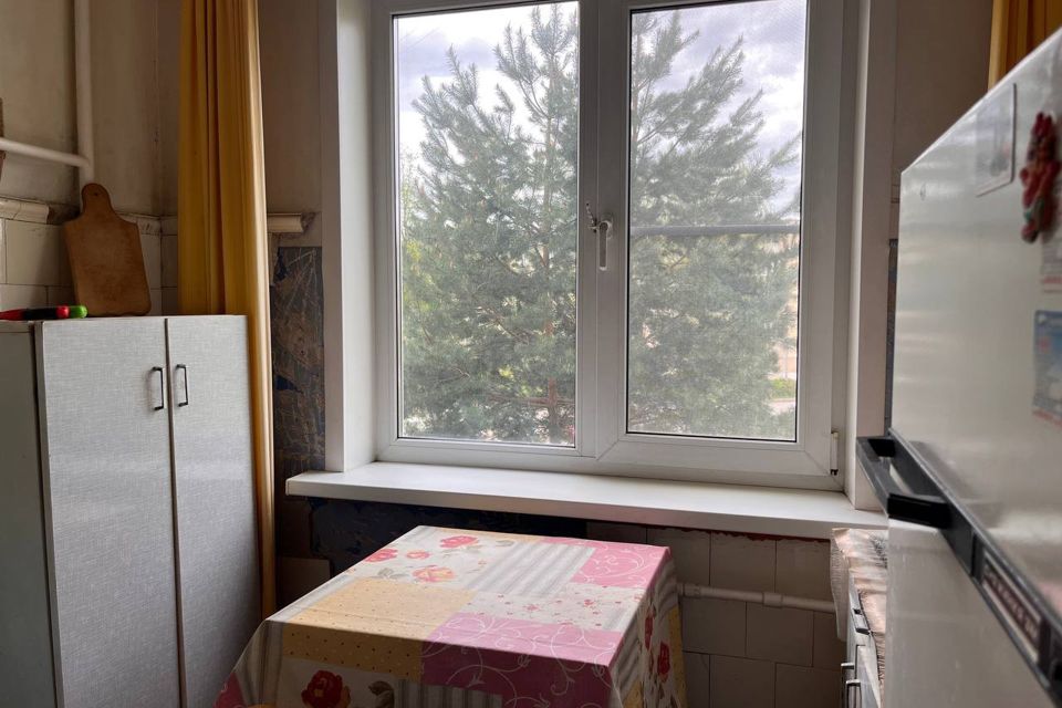 Продаётся 3-комнатная квартира, 55 м²